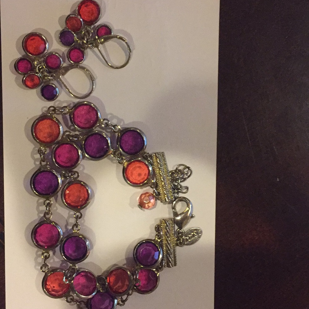 Great fall colors bracelet & earrings. 2028 brand